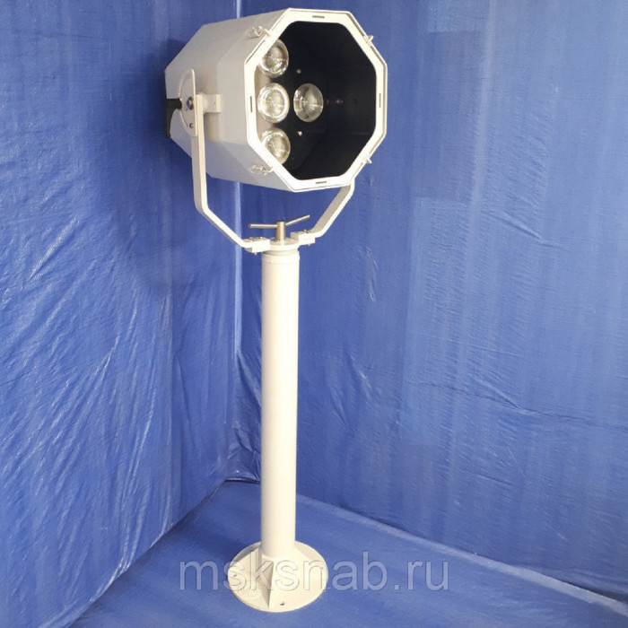 МСПЛ-ПВ-400СВД Судовой светодиодный поисковый прожектор