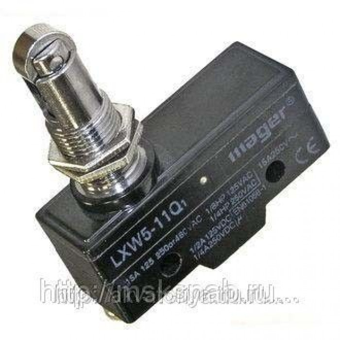 LXW5-11Q1 15A/250VAC - Микропереключатель. Аналог МП2105 под винт, ролик продольный
