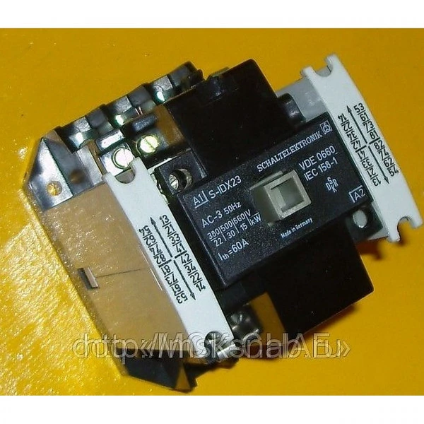 Контактор S-IDX23