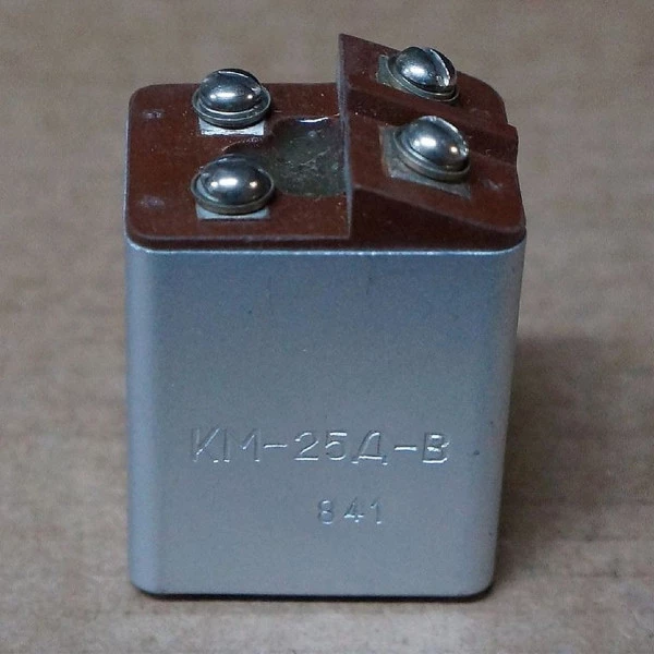 КМ-25Д-В Контактор малогабаритный