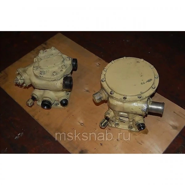 Маслонагнетающий насос к двигателю М623