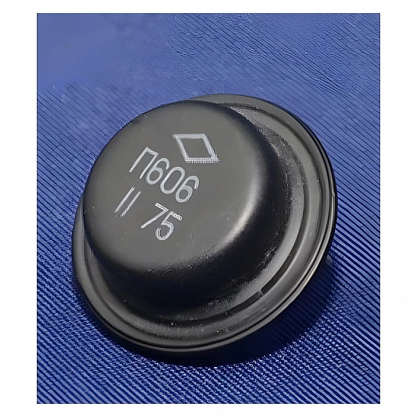Транзистор П606